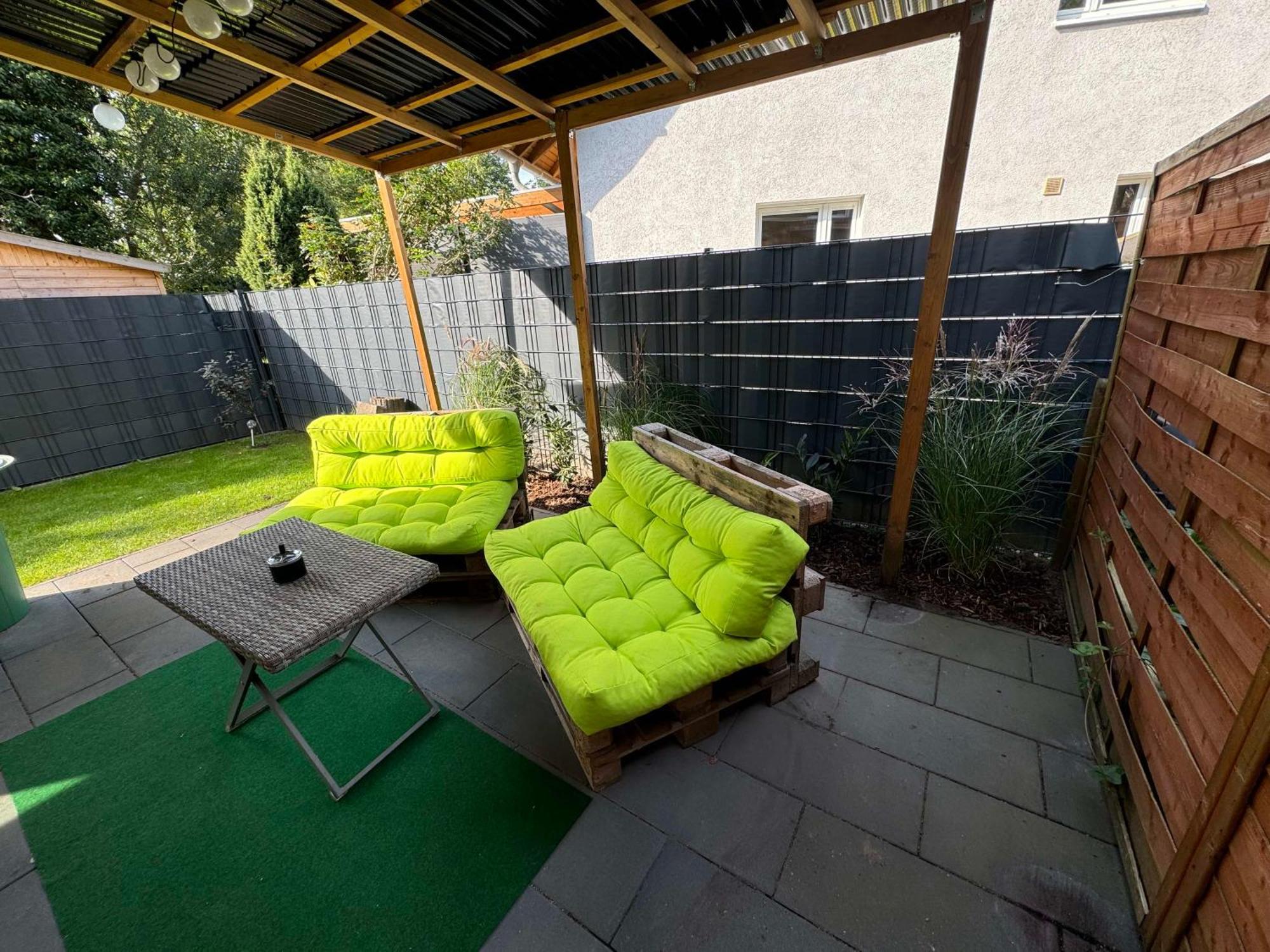 Neubau, Moderne Haushaelfte In Hamburg Apartamento Exterior foto